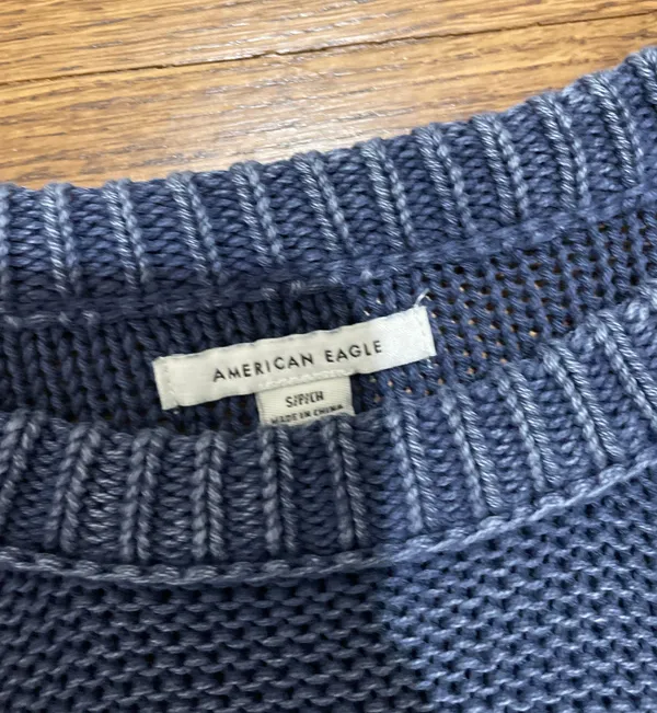 American Eagle sweater - Image 2