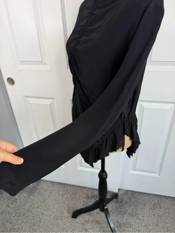 Anthropologie Massimo Dutti Black Ruched Ruffle Top Size L NWOT - Image 6