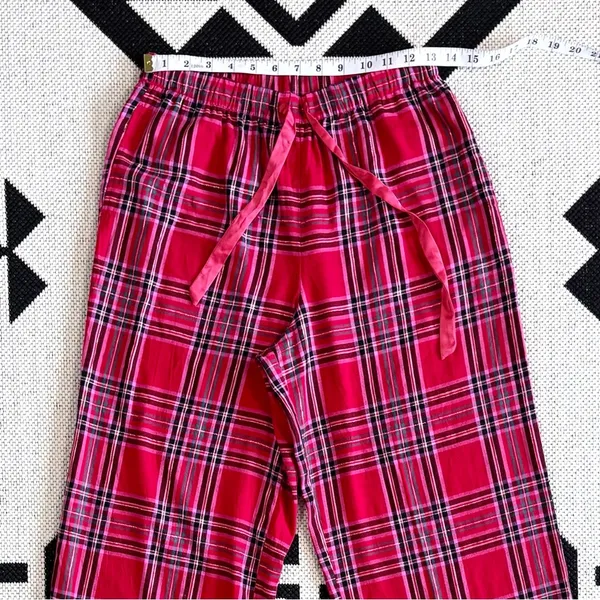Victoria’s Secret Flannel Long PJ Set in Lipstick Bold Lurex Plaid Small - Image 10