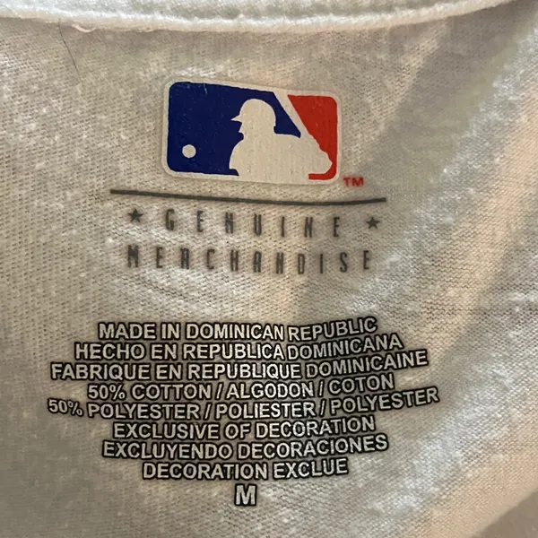 🎉4 for $20 MLB Genuine Merchandise Philadelphia Phillies Tee, Medium - Image 4