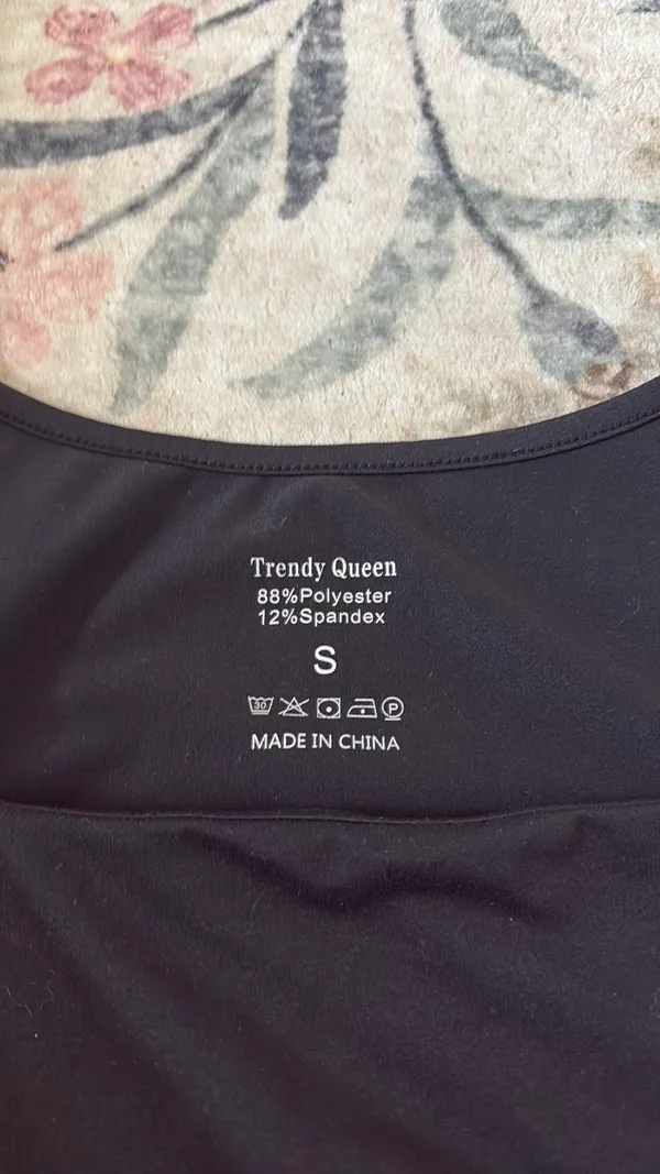 black long sleeve Size XS - Image 3