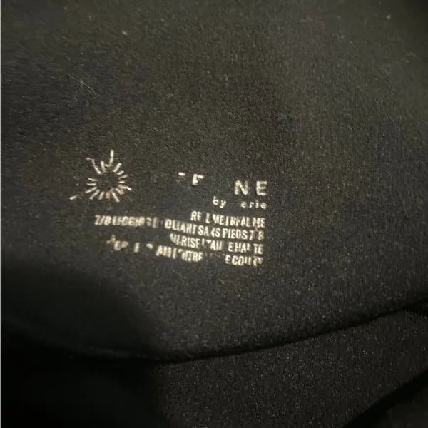 Black Women's High-Waist Stretch Leggings - Image 2