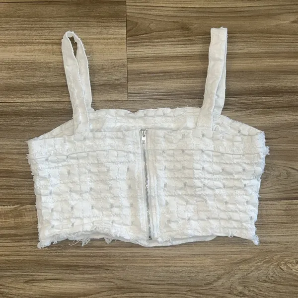 Lulus white cropped shirt - Image 2