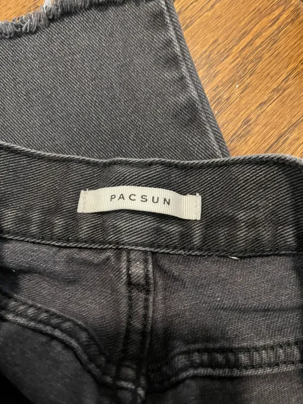 PacSun Highwaisted Jeans - Image 3