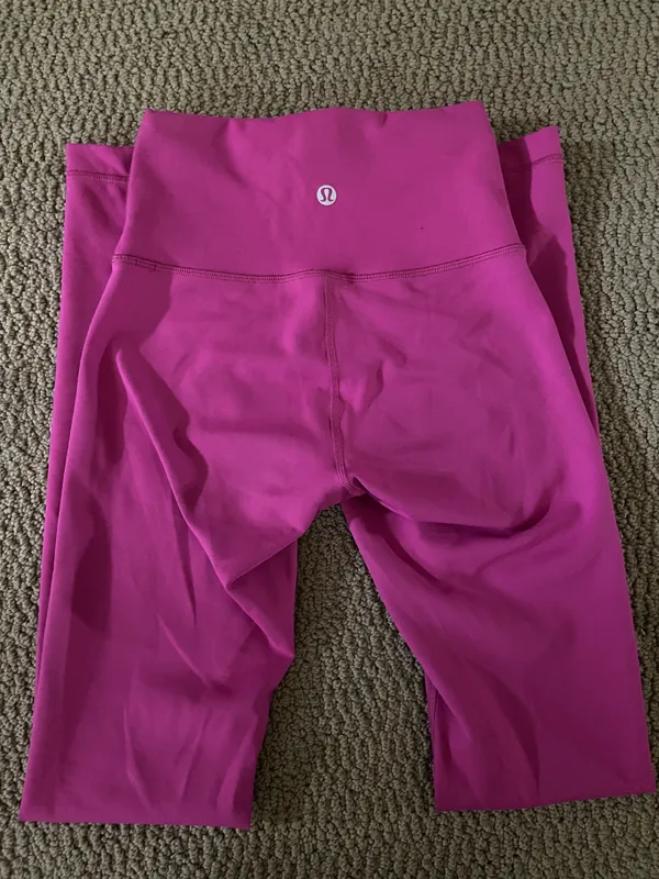 Lululemon Wunder Under Leggings - Image 2