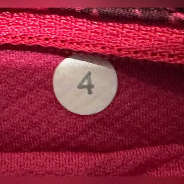 Lululemon Run Times Shorts Bordeaux Drama and Bon Bon Mountain Peaks size 4 - Image 8
