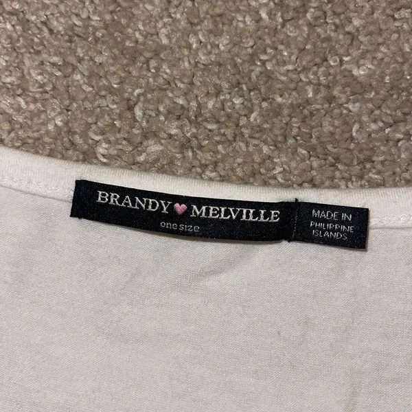 Brandy Melville Crop Top - Image 2