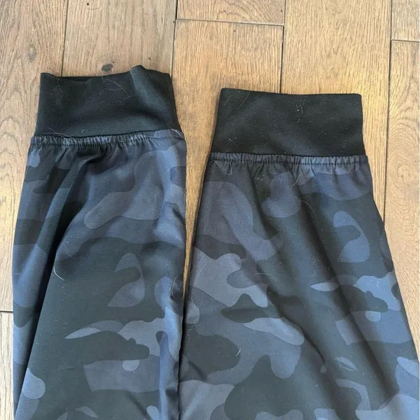 Womens Black Camouflage Cargo Pants - Image 7