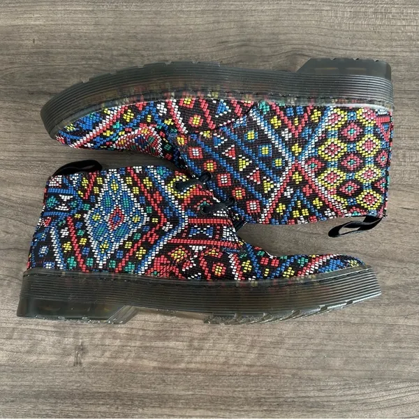 Dr. Martens Women’s Daytona Aztec Design Boot Size 7 #791 - Image 4