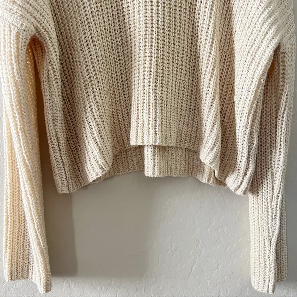 Moon & Maddison Cream Knit Sweater - Image 3