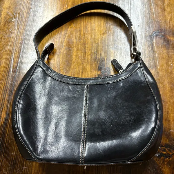 Kenneth Cole‎ Black Hobo Style Purse - Image 2