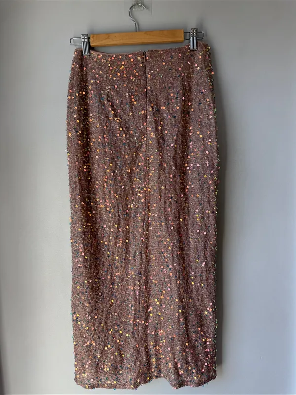 NWT Lulu's Sequin Pink Maxi Skirt Side Slit - Image 4
