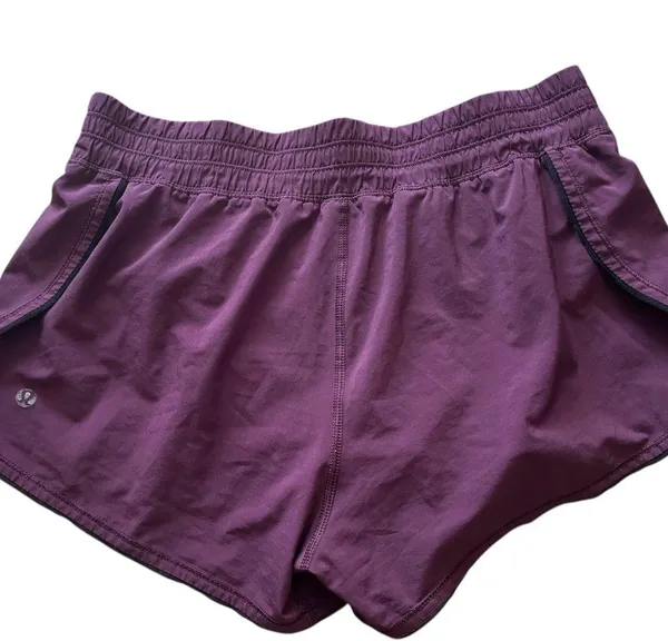 LULULEMON Seek The Heat Short II 2.5" Inseam Dark Adobe size 6 Yoga Run Workout - Image 2