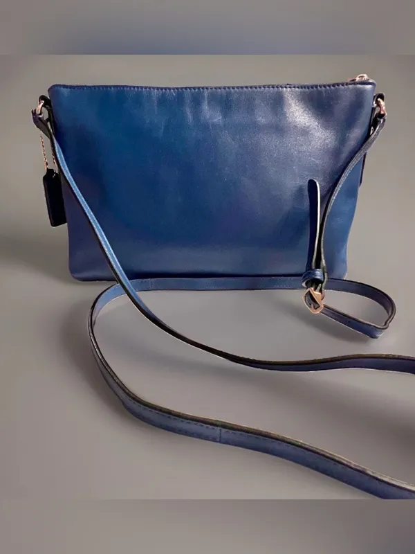 Coach East West Swingpack Crossbody Bag Blue Leather 52638 Beautiful In and Out - Image 7