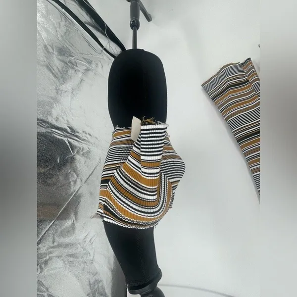 Better be, striped crop and pants, two-piece outfit,‎ sweater set size large - Image 10