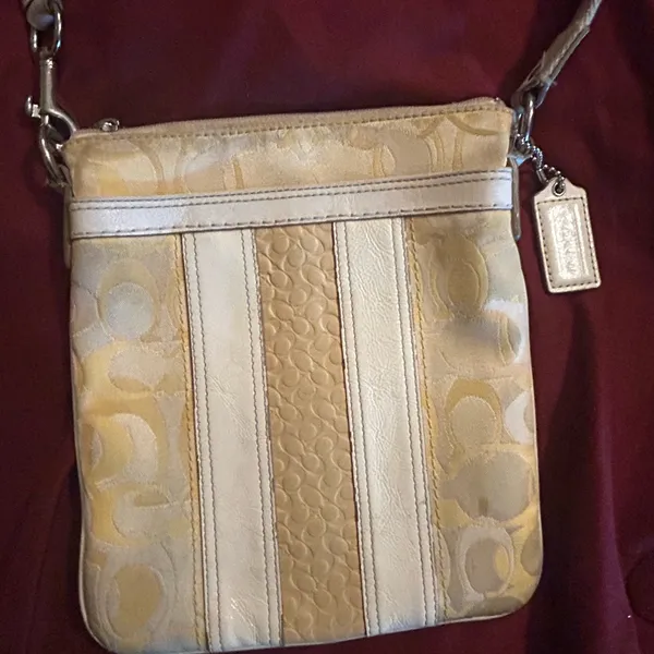 Coach cross body bag - Image 3