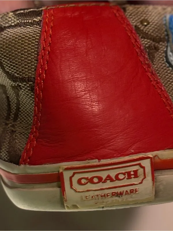 Vintage Coach Signature C Sneaker Shoes Bug Butterfly Patch Size 9B - Image 4