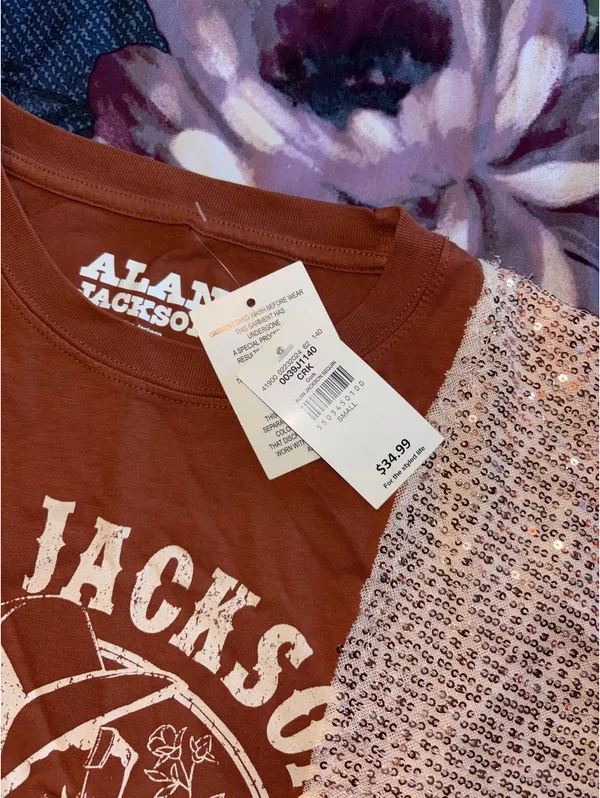 Buckle Cropped T-Shirt - Image 2