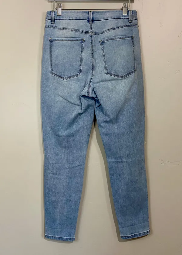 No Boundaries Women’s Light Wash Skinny Denim Jean Size 11 - Image 6