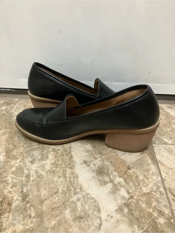 Eurosoft by Sofft Heels Black Size 8.5 - Image 5