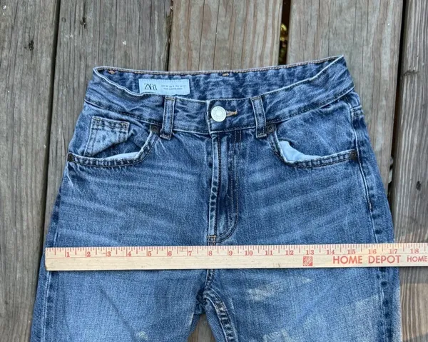 ZARA Distressed Denim Jeans Size 32 - Image 7