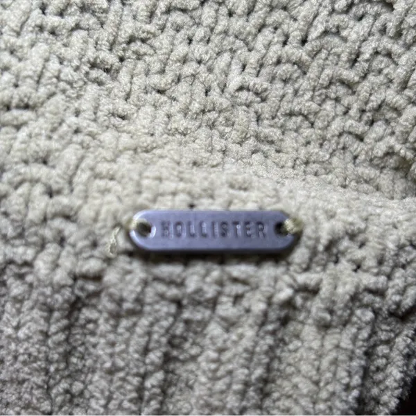 Hollister Women's Green Large V-Neck Cable-Knit Cardigan Hipster Teenager - Image 3