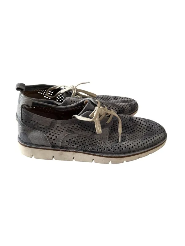 TRASK Silver Pewter Leather Sneakers Size 7.5 - Image 4