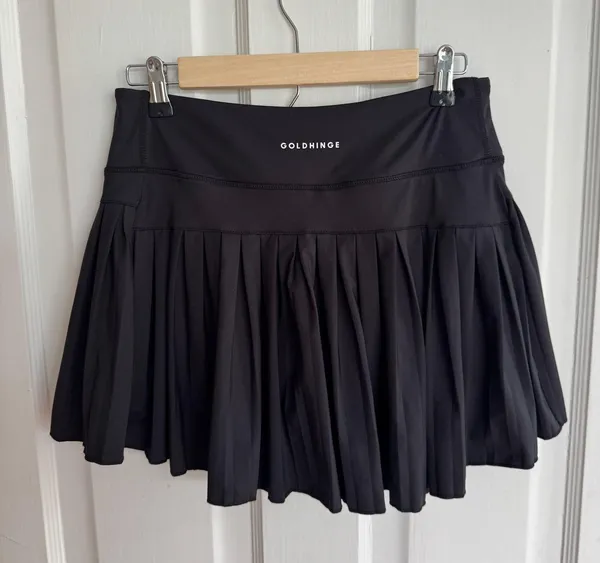 Gold Hinge Pleated Black Skirt 15" - Image 2