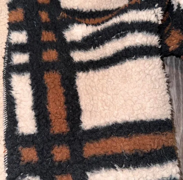 Sherpa Teddy Jacket Costco Multiple Size M - Image 4