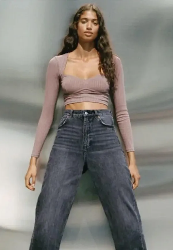 Zara Essential Crop Top - Image 3