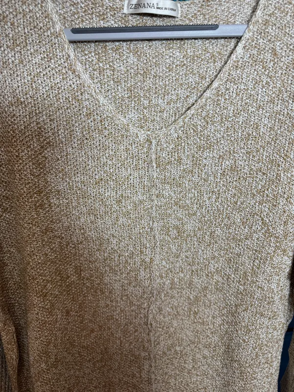 Zenana NWOT v neck sweater - Image 6