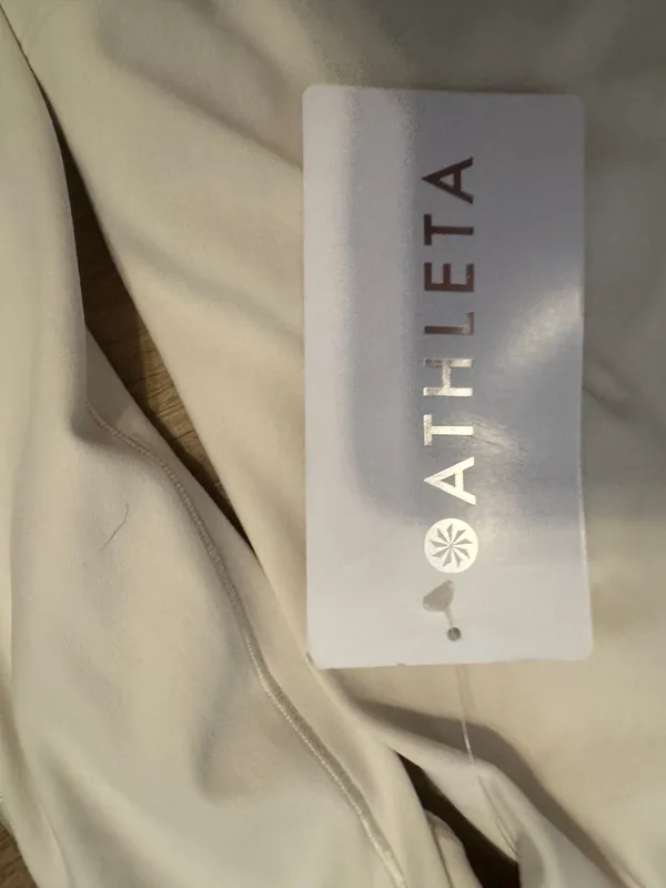 Athleta Women’s Top Long Sleeve - Image 3
