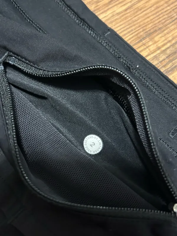 Lululemon Black Speed Up Shorts 2.5" Lined - Image 3