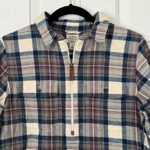 L.L. Bean Women's Scotch Plaid Flannel Shirt, Quarter-Zip‎ Size Small - Image 3