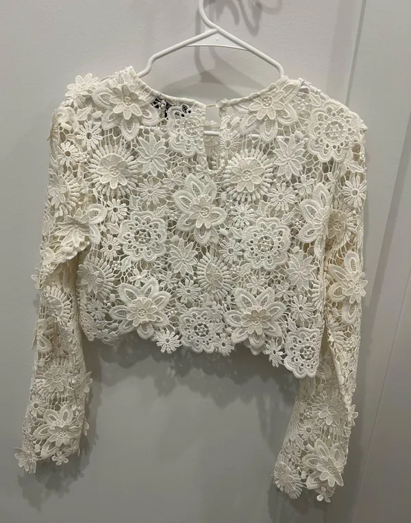 Gracia White Lace Top Size M - Image 2