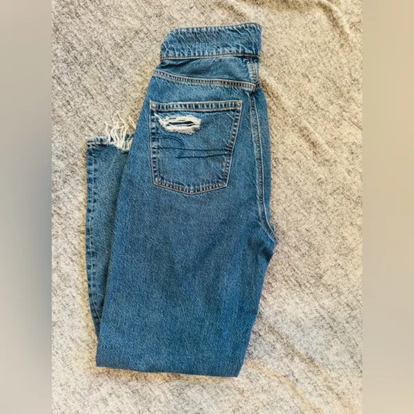 American Eagle Outfitters Blue Ripped Boyfriend Jeans - Image 5