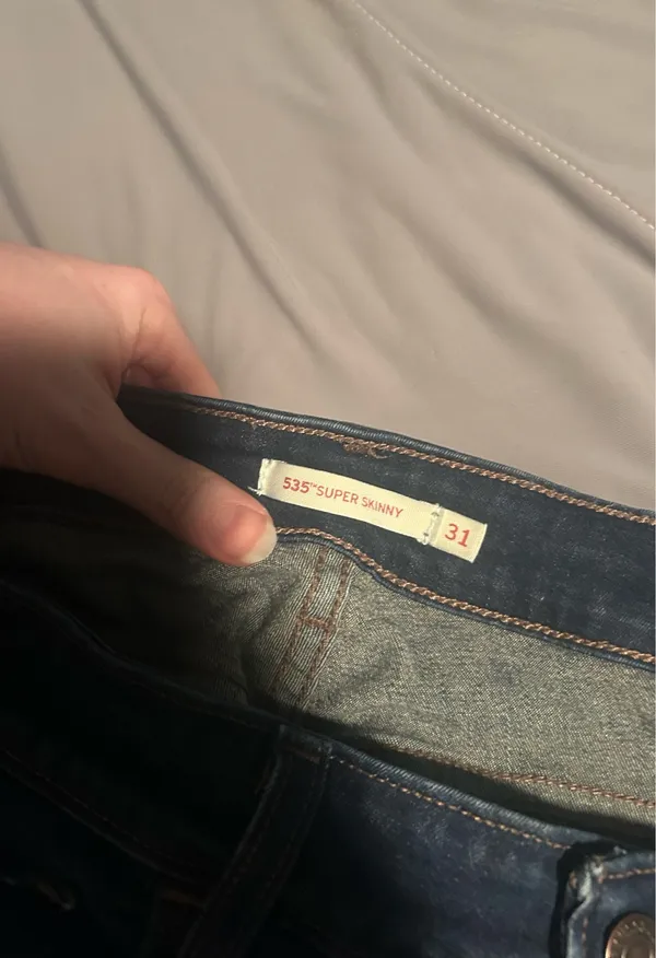Levi’s Super Skinny Jeans - Image 3