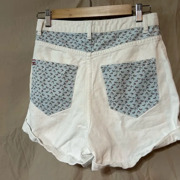 BDG Shorts - Image 2
