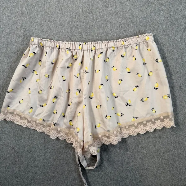 Flora Nikrooz Women's Small Lemon Print Satin Sleepwear Shorts with Lace Trim - Image 7