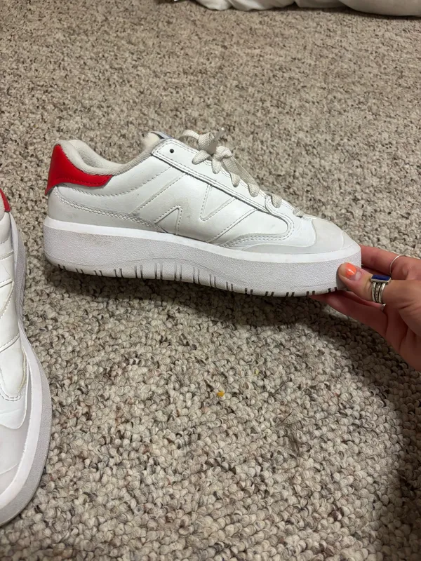 New Balance Sneakers Women’s - Image 3