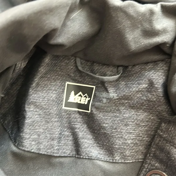 REI gray jacket - Image 3