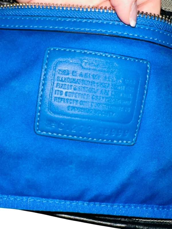 Coach Black/Gray/Blue Signature Stripe Hampton Weekend Stripe Tote - Image 5