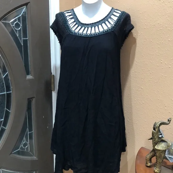 Free people black short sleeve dress - Image 2
