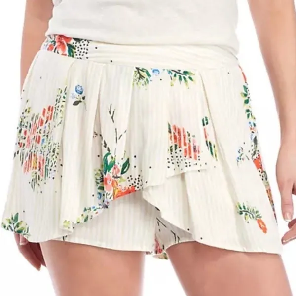 Free People Night Watcher Ivory Floral Patterned Flowy Shorts - Image 4