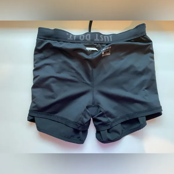 Nike Womens Dri-fit Black Shorts size Medium - Image 4