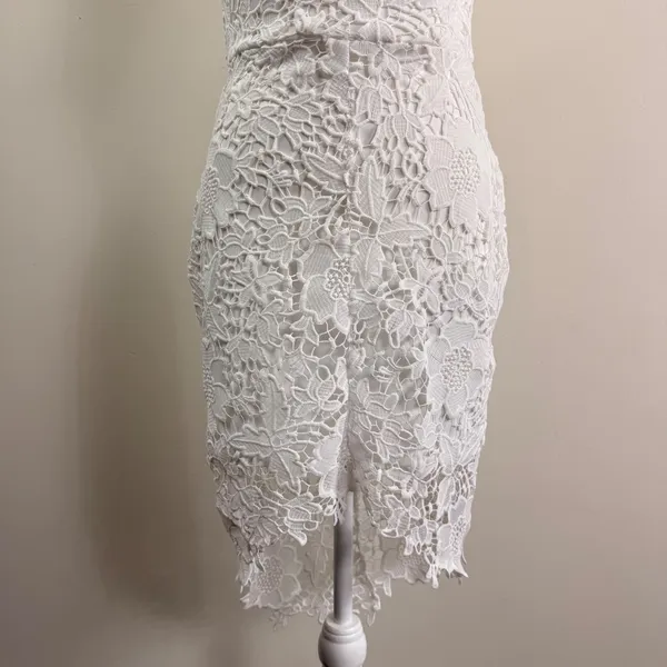 ASTR the Label White Floral Lace High Neck Sleeveless Sheath Dress Size Medium - Image 8