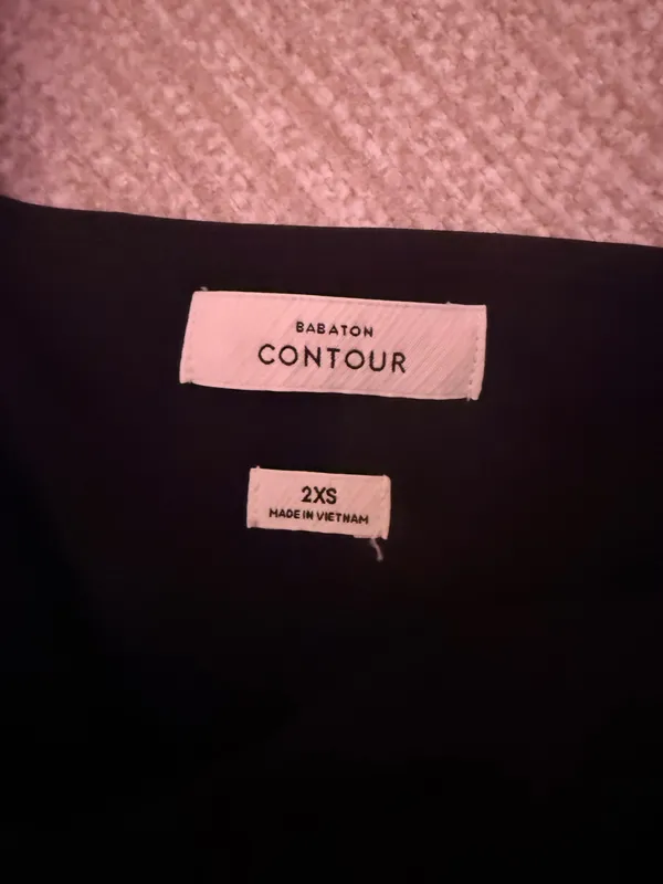 Aritzia Babaton Bodysuit Contour Long Sleeve - Image 2
