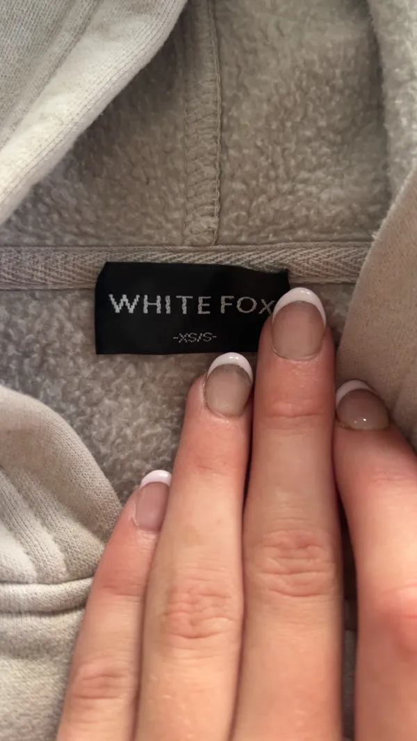 White Fox Boutique Sweatshirt - Image 4