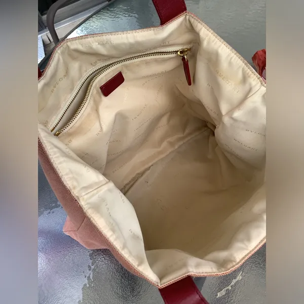 Authentic BVLGARI shoppers tote 🌷🌷🌷 - Image 10