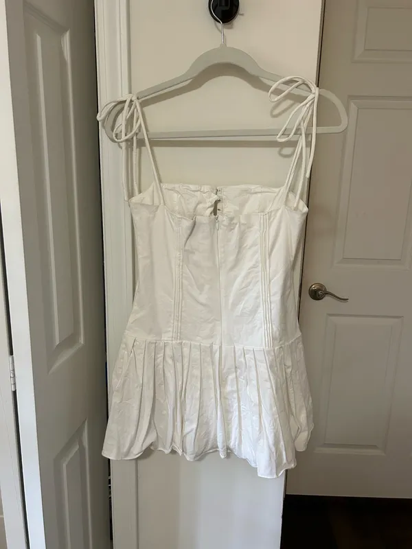 Edikted Mini Dress White - Image 4